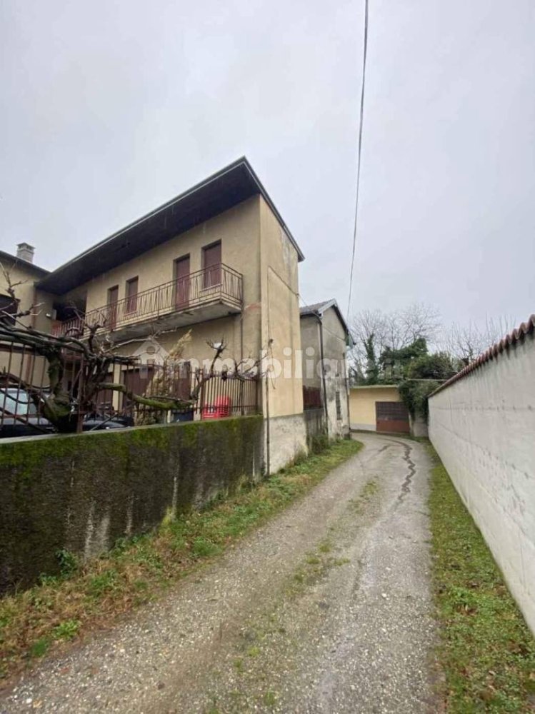 Apartamento T3 em Golasecca, Italy N.º 283533