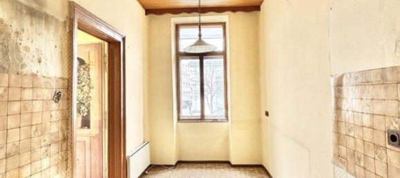2 rooms Apartment in Penzing, Austria No. 145107 2