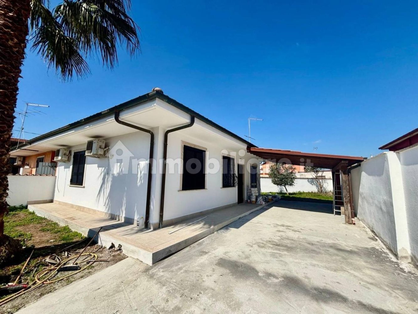 2 bedrooms Villa in Ardea, Italy No. 68349