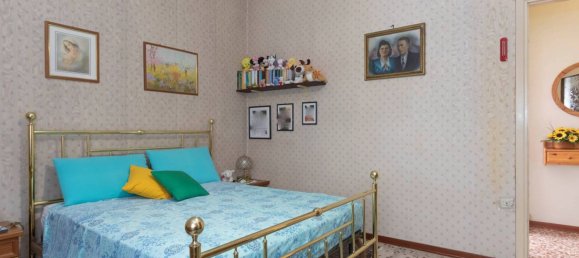 5 bedrooms Villa in Legnano, Italy No. 355764 29