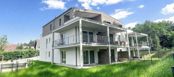 2 rooms Penthouse in Velden am Worther See, Austria No. 139810 3