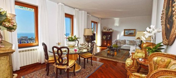 3 bedrooms Penthouse in Vallecrosia, Italy No. 104581 3