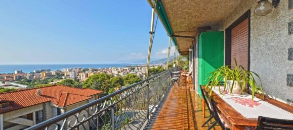 3 bedrooms Penthouse in Vallecrosia, Italy No. 104581 2