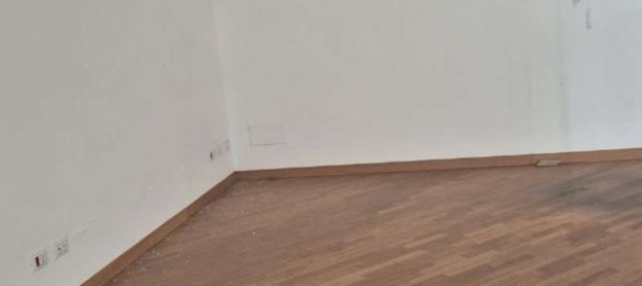  عقار تجاري في Rome, Italy 71متر مربع رقم 362525 2