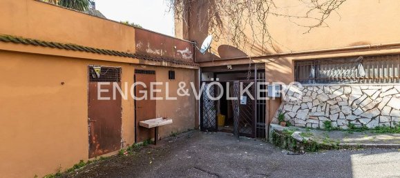 3-Zimmer Gewerbliche Immobilie in Lariano, Italy, Nr. 132364 5