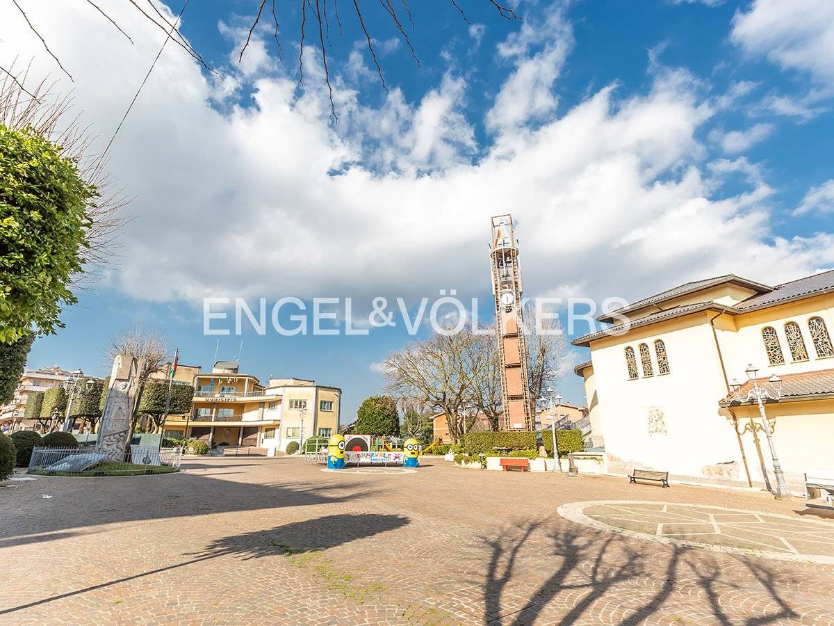 3-Zimmer Gewerbliche Immobilie in Lariano, Italy, Nr. 132364