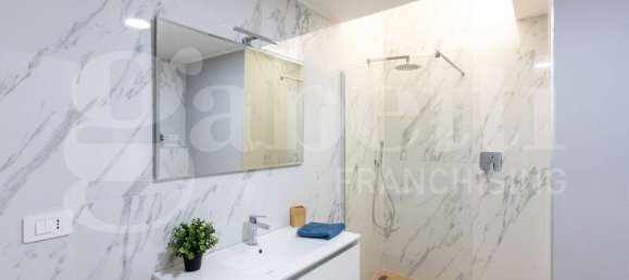 2 rooms Office in Milan, Italy No. 342846 8