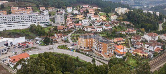 22m² Commercial property in Sobreira, Portugal No. 50547 9