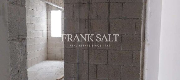 2 chambres Appartement à Xaghra, Malta No. 994 7