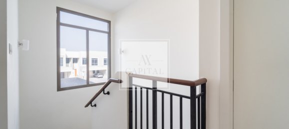 3 bedrooms Villa in Town Square, UAE No. 51615 12