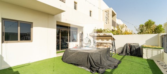 3 bedrooms Villa in Town Square, UAE No. 51615 5