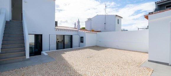 3 bedrooms House in Luz, Portugal No. 131512 11
