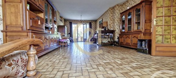 Дом с 4 спальнями в Каррьер-сюр-Сен, Франция № 188720 2