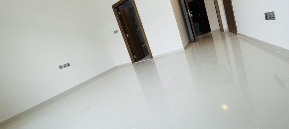 2 bedrooms Apartment in Dubai, UAE No. 24534 10