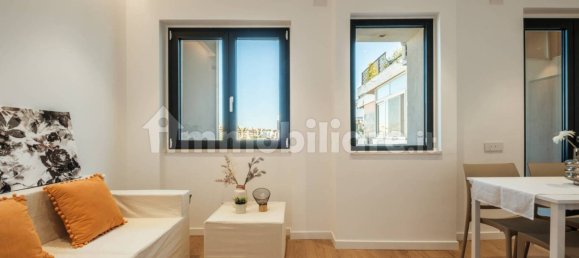 1 bedroom Apartment in Cagliari, Italy No. 279007 12