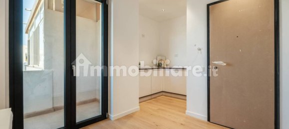 1 bedroom Apartment in Cagliari, Italy No. 279007 8