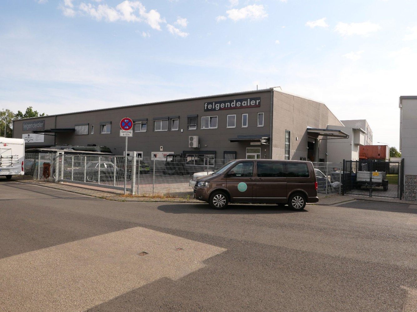 Almacén en Offenbach, Germany 4476 m² No. 294866