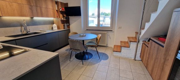 5غرفة منزل ذو طابقين في Como, Italy رقم 142899 16