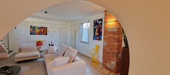 5غرفة منزل ذو طابقين في Como, Italy رقم 142899 38