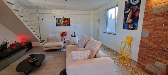 5غرفة منزل ذو طابقين في Como, Italy رقم 142899 43