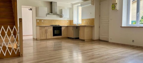 3 bedrooms Townhouse in Balagny-sur-Therain, France No. 304090 2