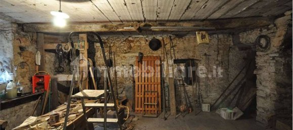 2 Schlafzimmer Wohnung in Villadossola, Italy, Nr. 335893 4