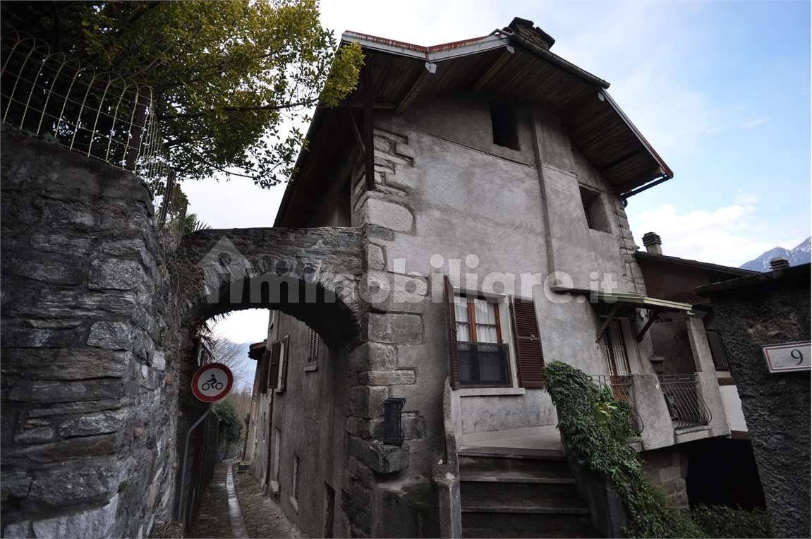 2 Schlafzimmer Wohnung in Villadossola, Italy, Nr. 335893