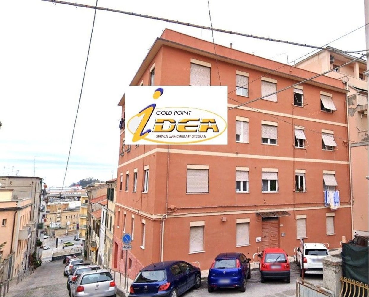 3 bedrooms Apartment in Ancona, Italy No. 371863