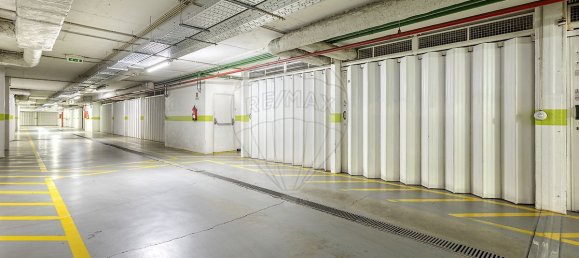 1 bedroom Apartment in Porto, Portugal No. 9859 28