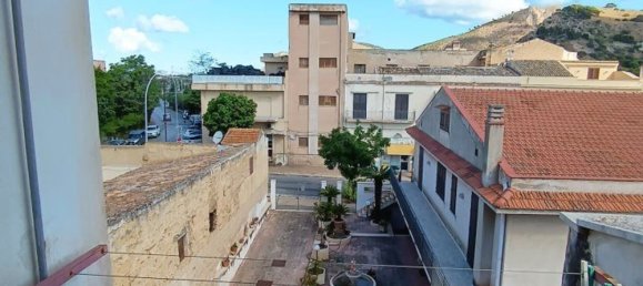 Квартира с 5 комнатами в Санта Флавия, Италия № 265759 32