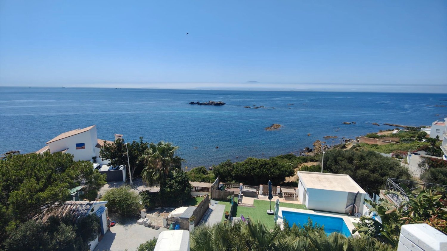 Casa de 2 dormitorios en Cádiz, Spain No. 154496