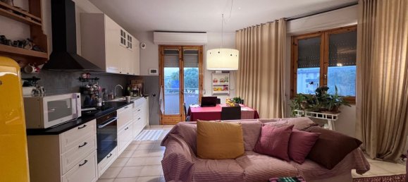 Apartamento de 3 habitaciónes en Castelfiorentino, Italy No. 169793 3