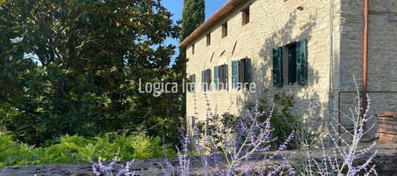 9 Schlafzimmer Haus in Perugia, Italy, Nr. 353637 4