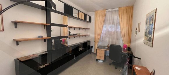 4 rooms Apartment in Molfetta, Italy No. 27631 7