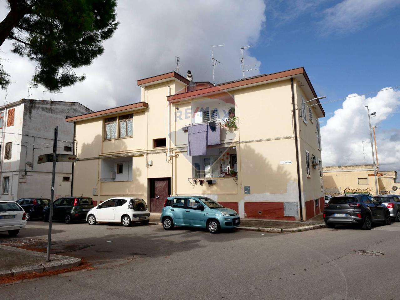 3 rooms Apartment in Sannicandro di Bari, Italy No. 156963