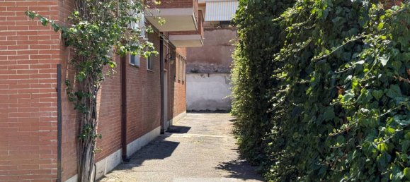 Квартира с 2 спальнями в Рим, Италия № 333203 34