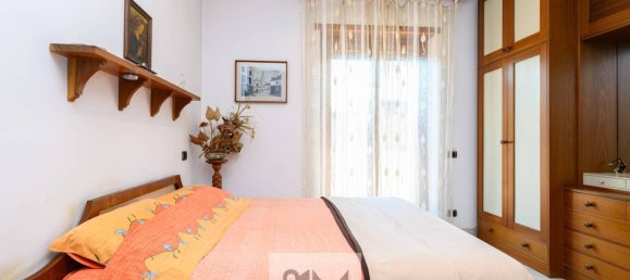 Квартира с 2 спальнями в Рим, Италия № 333203 16