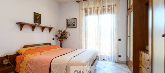 Квартира с 2 спальнями в Рим, Италия № 333203 17