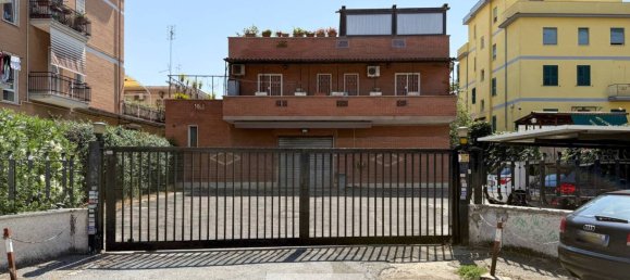 Квартира с 2 спальнями в Рим, Италия № 333203 36