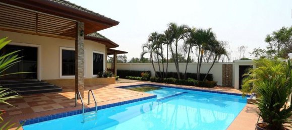 4 chambres Café / restaurant à Pattaya, Thailand No. 4032 21