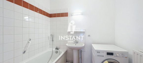 3 bedrooms Apartment in Creteil, France No. 137894 9