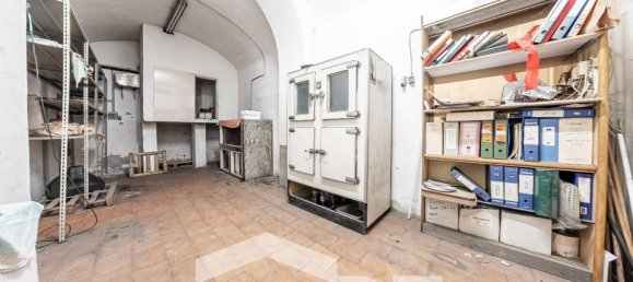 5 rooms Commercial property in Rome, Italy No. 67270 14