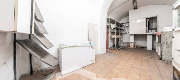 5 rooms Commercial property in Rome, Italy No. 67270 16