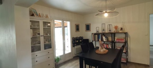 Casa de 4 dormitorios en Tauriac, France No. 340906 4