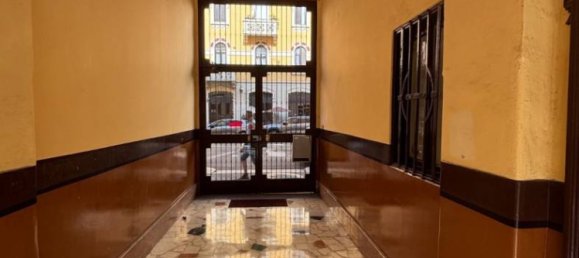 4 bedrooms Apartment in Milan, Italy No. 314892 3