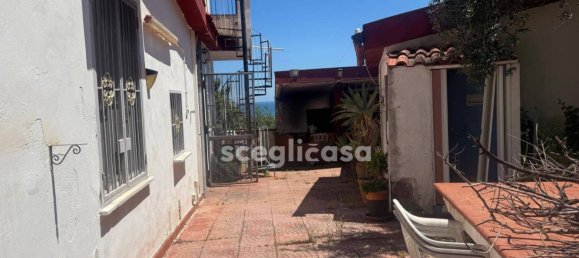 3 bedrooms Villa in Carini, Italy No. 291413 15