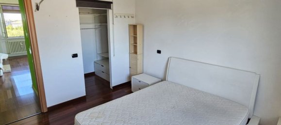 3 bedrooms Apartment in Novate Milanese, Italy No. 357953 3