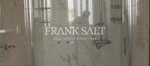 3 bedrooms Penthouse in Balzan, Malta No. 2504 7