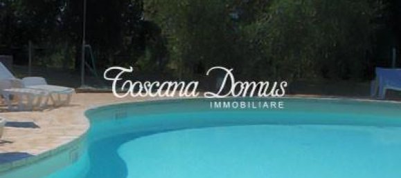 15 rooms House in Siena, Italy No. 17638 8