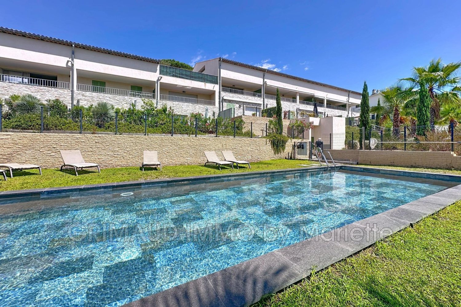 2 bedrooms Apartment in Sainte-Maxime, France No. 331731